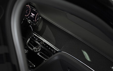 Bentley Flying Spur, 2021 год, 38 000 000 рублей, 31 фотография