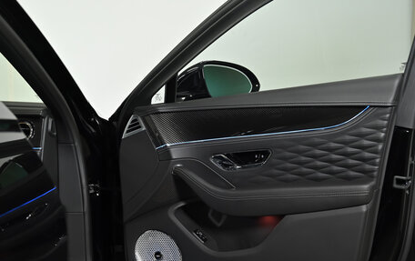 Bentley Flying Spur, 2021 год, 38 000 000 рублей, 35 фотография