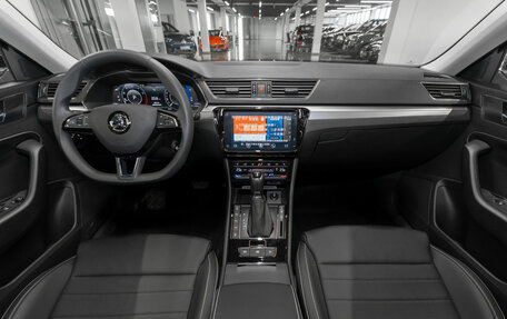 Skoda Superb III рестайлинг, 2025 год, 3 500 000 рублей, 8 фотография