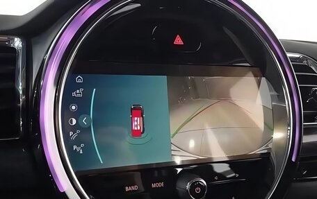 MINI Clubman, 2023 год, 2 120 000 рублей, 9 фотография