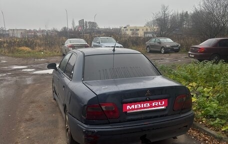 Mitsubishi Carisma I, 2002 год, 125 000 рублей, 4 фотография