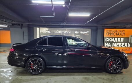 Mercedes-Benz E-Класс, 2021 год, 3 200 000 рублей, 2 фотография