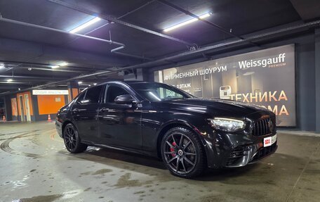 Mercedes-Benz E-Класс, 2021 год, 3 200 000 рублей, 3 фотография