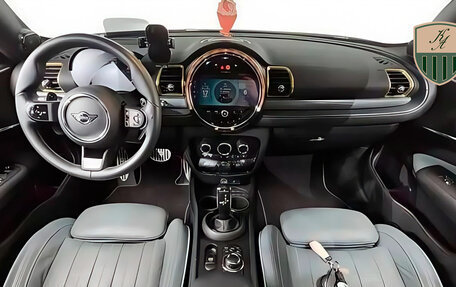 MINI Clubman, 2022 год, 2 440 000 рублей, 2 фотография