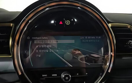 MINI Clubman, 2022 год, 2 440 000 рублей, 9 фотография