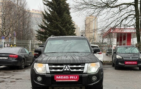 Mitsubishi Pajero IV, 2011 год, 1 649 000 рублей, 2 фотография