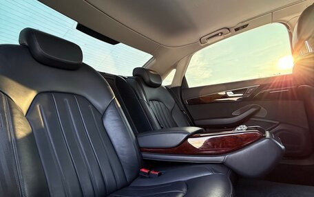 Audi A8, 2012 год, 1 550 000 рублей, 13 фотография