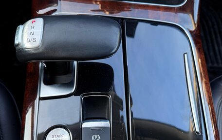 Audi A8, 2012 год, 1 550 000 рублей, 29 фотография