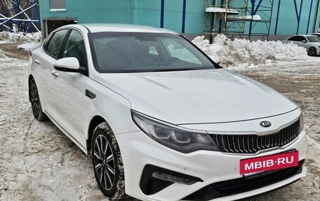KIA Optima IV, 2019 год, 1 900 000 рублей, 2 фотография