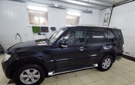Mitsubishi Pajero IV, 2007 год, 1 390 000 рублей, 4 фотография