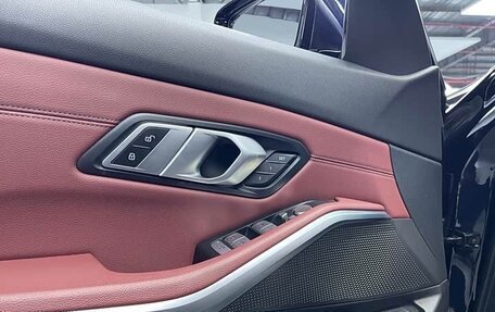 BMW 3 серия, 2023 год, 3 590 000 рублей, 13 фотография