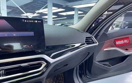 BMW 3 серия, 2023 год, 3 590 000 рублей, 15 фотография