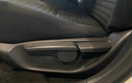 Toyota Corolla, 2012 год, 919 000 рублей, 32 фотография