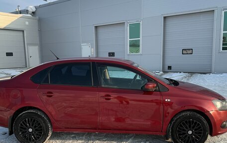 Volkswagen Polo VI (EU Market), 2012 год, 700 000 рублей, 4 фотография