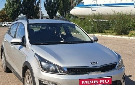 KIA Rio IV, 2018 год, 1 350 000 рублей, 2 фотография