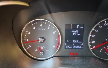 KIA Rio IV, 2018 год, 1 350 000 рублей, 9 фотография