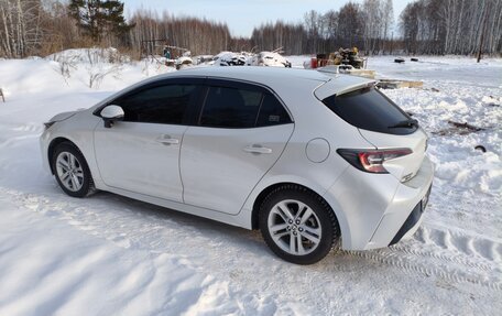 Toyota Corolla, 2021 год, 2 000 000 рублей, 4 фотография