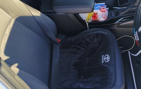 Toyota Corolla, 2021 год, 2 000 000 рублей, 8 фотография