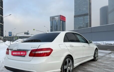 Mercedes-Benz E-Класс, 2012 год, 1 700 000 рублей, 8 фотография