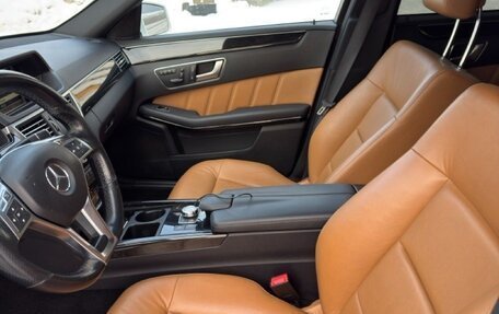 Mercedes-Benz E-Класс, 2012 год, 1 700 000 рублей, 29 фотография