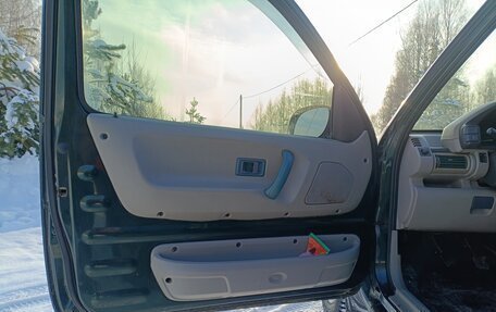 Land Rover Freelander II рестайлинг 2, 2001 год, 540 000 рублей, 14 фотография