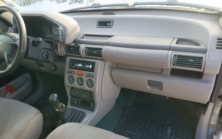 Land Rover Freelander II рестайлинг 2, 2001 год, 540 000 рублей, 13 фотография