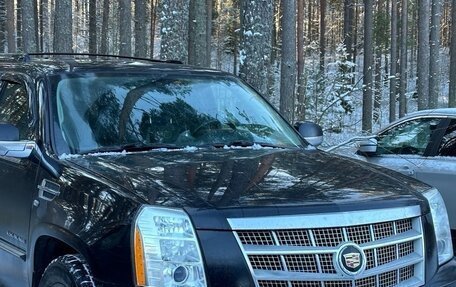 Cadillac Escalade III, 2013 год, 2 700 000 рублей, 2 фотография