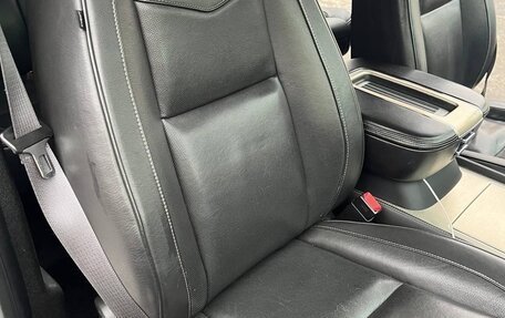 Cadillac Escalade III, 2013 год, 2 700 000 рублей, 16 фотография