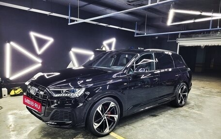 Audi Q7, 2020 год, 7 500 000 рублей, 3 фотография