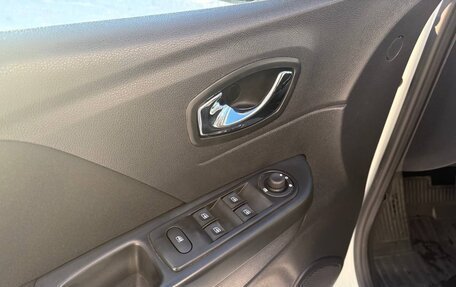 Renault Kaptur I рестайлинг, 2019 год, 1 050 000 рублей, 23 фотография