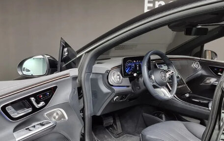 Mercedes-Benz EQE, 2022 год, 7 470 000 рублей, 10 фотография