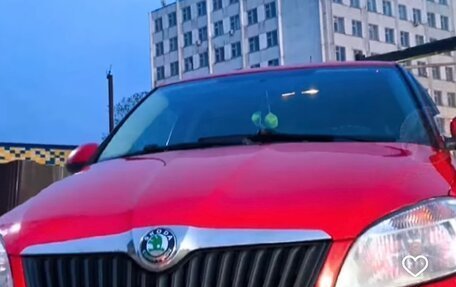 Skoda Fabia II, 2010 год, 480 000 рублей, 2 фотография