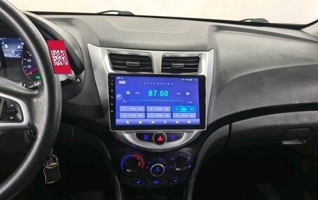 Hyundai Solaris II рестайлинг, 2013 год, 540 000 рублей, 14 фотография