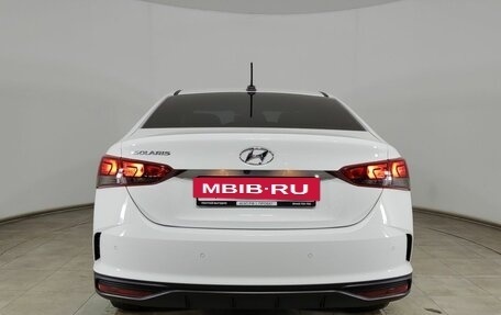 Hyundai Solaris II рестайлинг, 2022 год, 1 880 000 рублей, 4 фотография