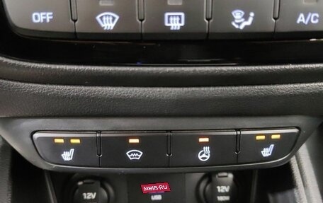 Hyundai Solaris II рестайлинг, 2022 год, 1 880 000 рублей, 21 фотография