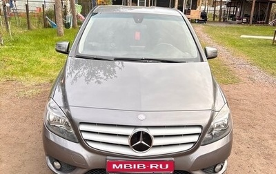 Mercedes-Benz B-Класс, 2013 год, 1 290 000 рублей, 1 фотография