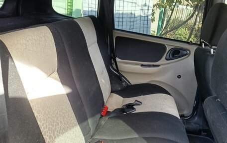 Chevrolet Niva I рестайлинг, 2006 год, 350 000 рублей, 3 фотография