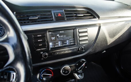 KIA Rio IV, 2017 год, 866 000 рублей, 11 фотография