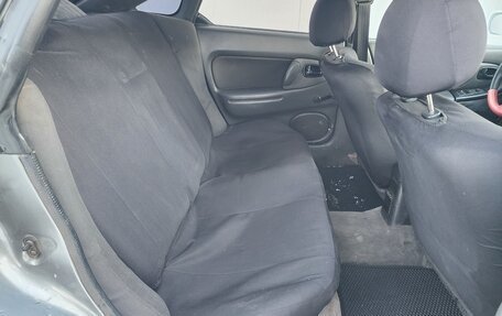 Mazda 323, 1995 год, 235 000 рублей, 13 фотография