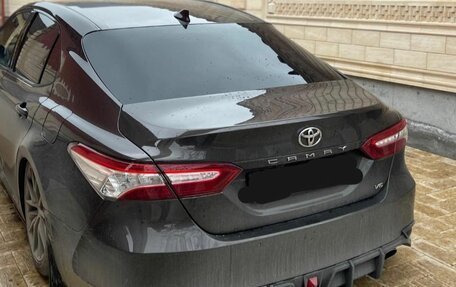 Toyota Camry, 2021 год, 3 400 000 рублей, 8 фотография