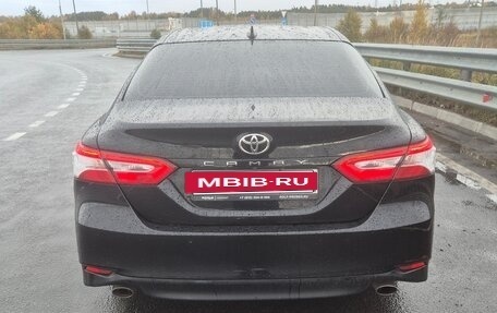 Toyota Camry, 2021 год, 3 400 000 рублей, 3 фотография