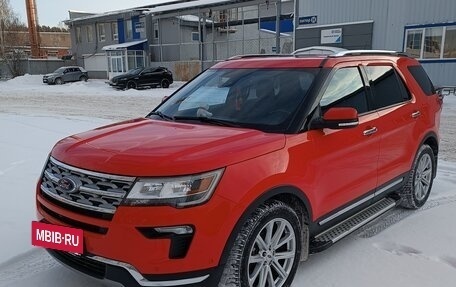 Ford Explorer VI, 2018 год, 3 350 000 рублей, 2 фотография