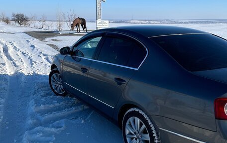 Volkswagen Passat B6, 2008 год, 735 000 рублей, 3 фотография