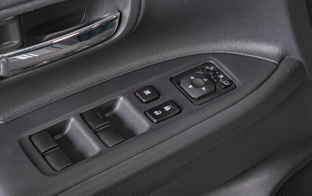 Mitsubishi Outlander III рестайлинг 3, 2013 год, 2 049 000 рублей, 18 фотография