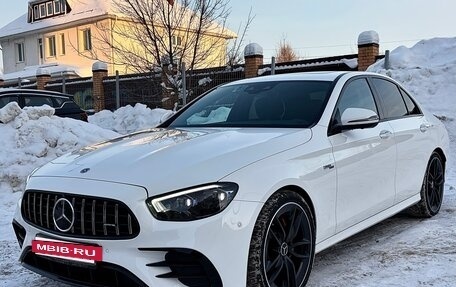 Mercedes-Benz E-Класс, 2020 год, 4 999 999 рублей, 12 фотография