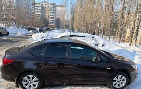Opel Astra J, 2014 год, 950 000 рублей, 5 фотография
