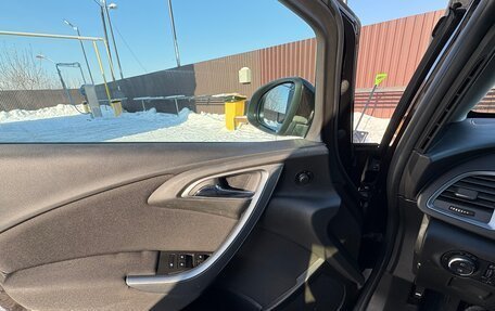 Opel Astra J, 2014 год, 950 000 рублей, 19 фотография