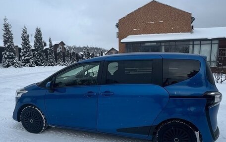 Toyota Sienta II, 2019 год, 1 390 000 рублей, 3 фотография