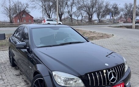 Mercedes-Benz C-Класс, 2010 год, 1 250 000 рублей, 2 фотография