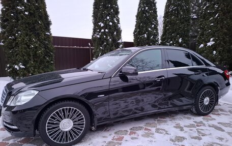 Mercedes-Benz E-Класс, 2012 год, 2 250 000 рублей, 6 фотография